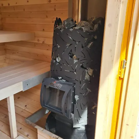 Holiday home Tinyhouse U Nosala